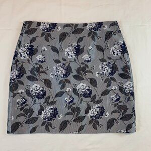 NEW LOFT 8 Silver Floral Pattern Dressy Party Tapestry Skirt Above Knee Length